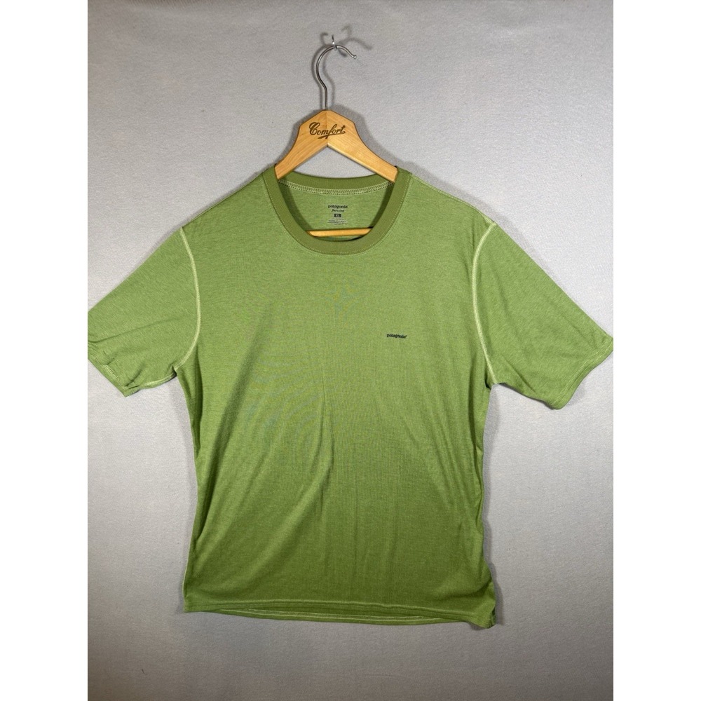 Patagonia Capilene Shirt Mens XL Green Short Sleeve Baselayer Hiking Running